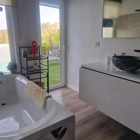 El Refugio Portales *